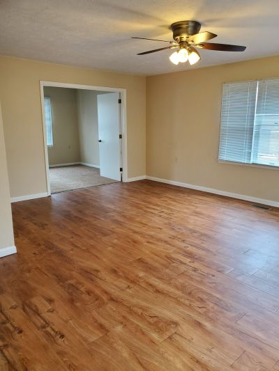 319 Dining and Living
