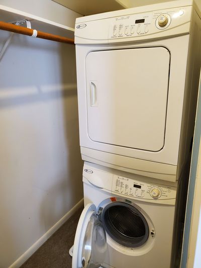 142 Laundry
