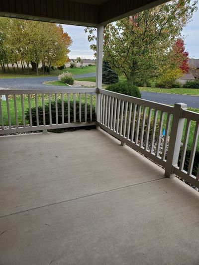 701 Front Porch