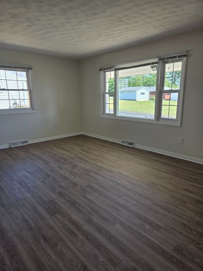 144 Living room 2