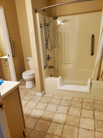 402 Master Bath